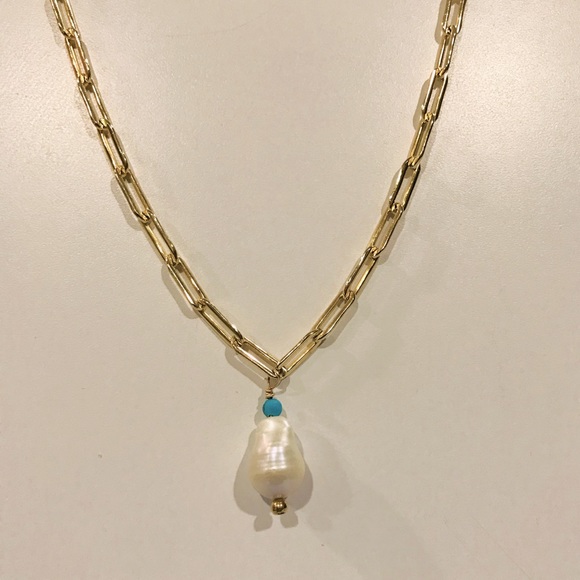 Jewelry - 14k gold filled necklace/baroque pearl